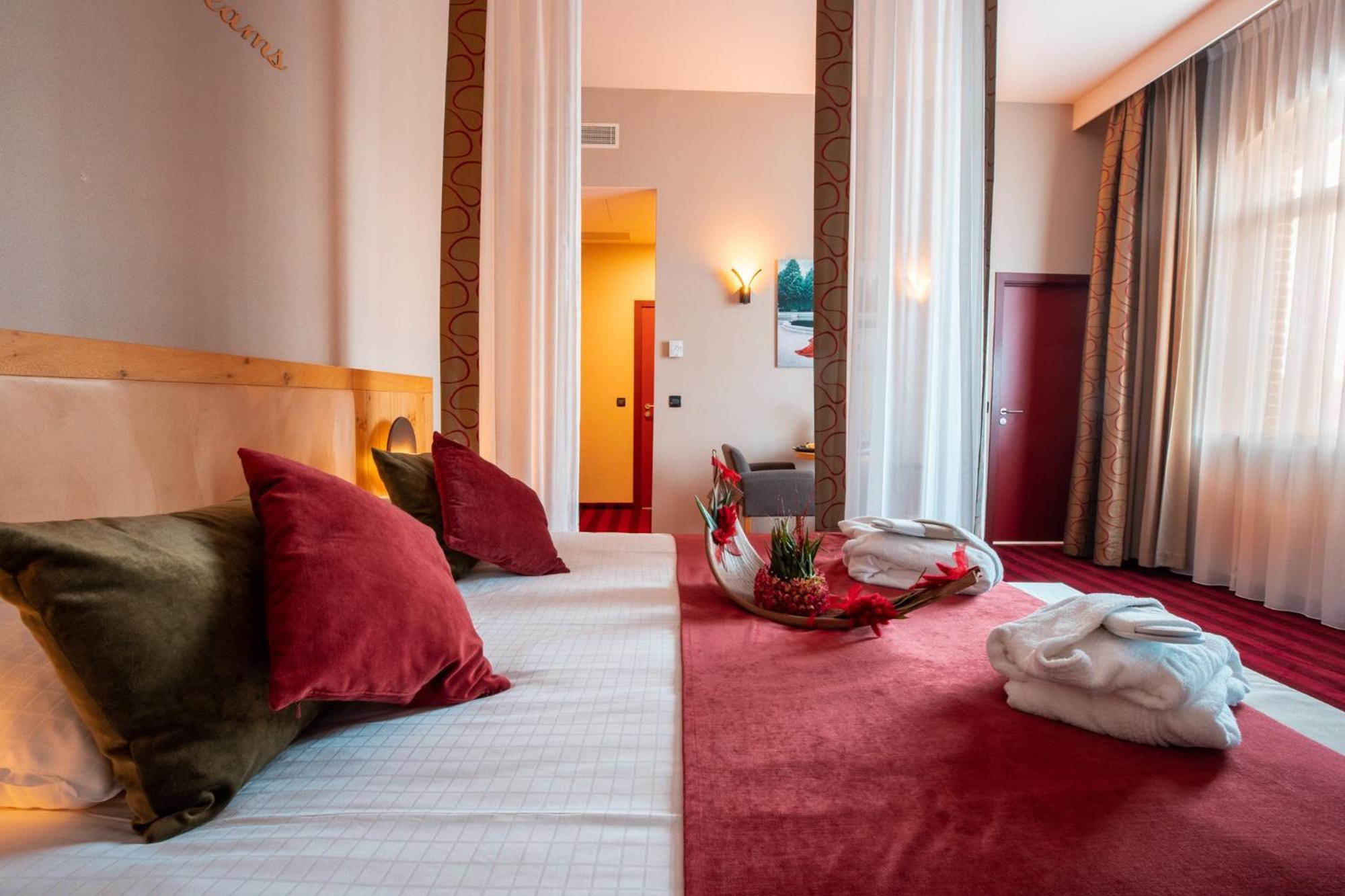 Hotel Der Valk 4*