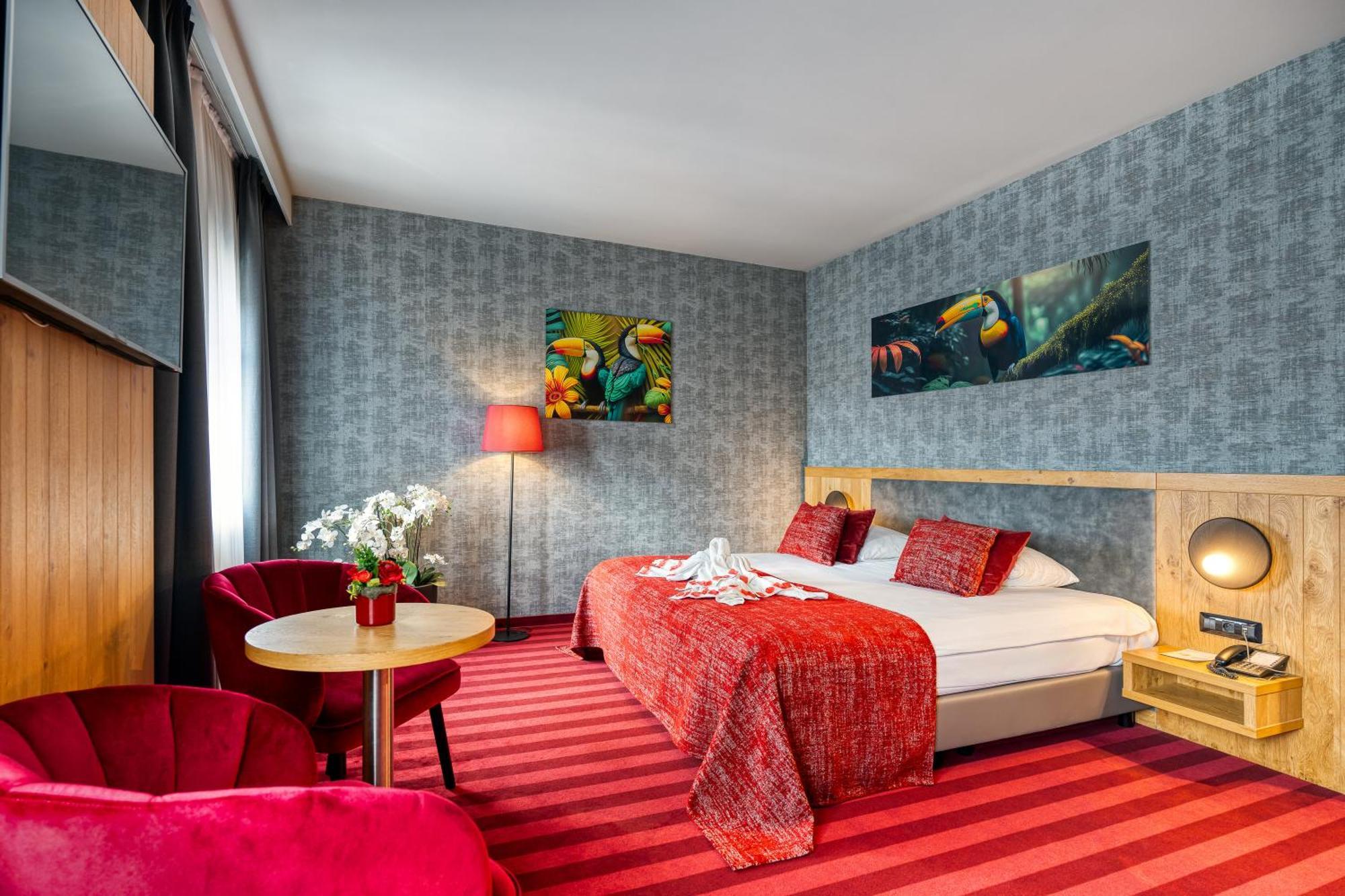 Der Valk Hotel 4*
