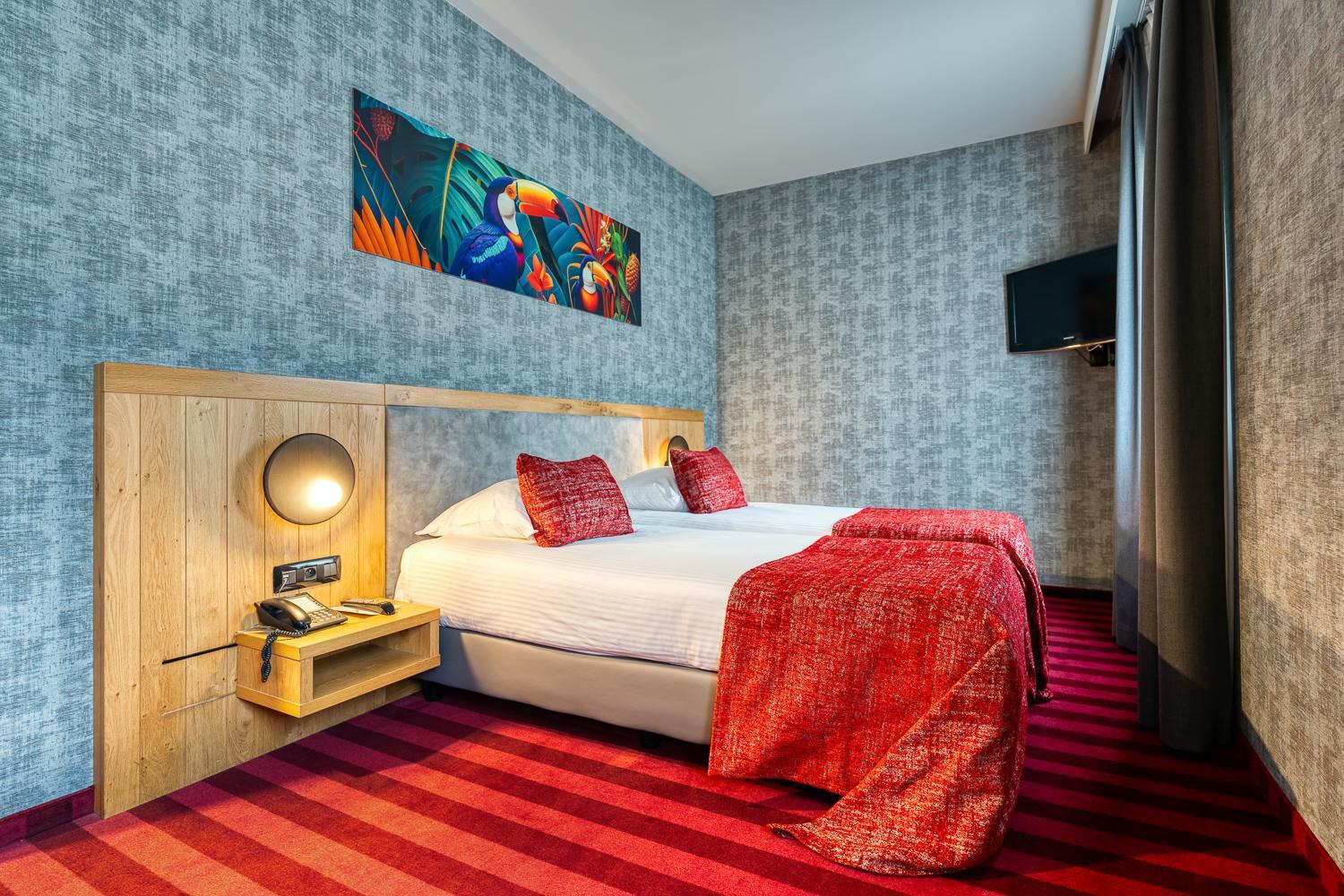 Der Valk Hotel 4*